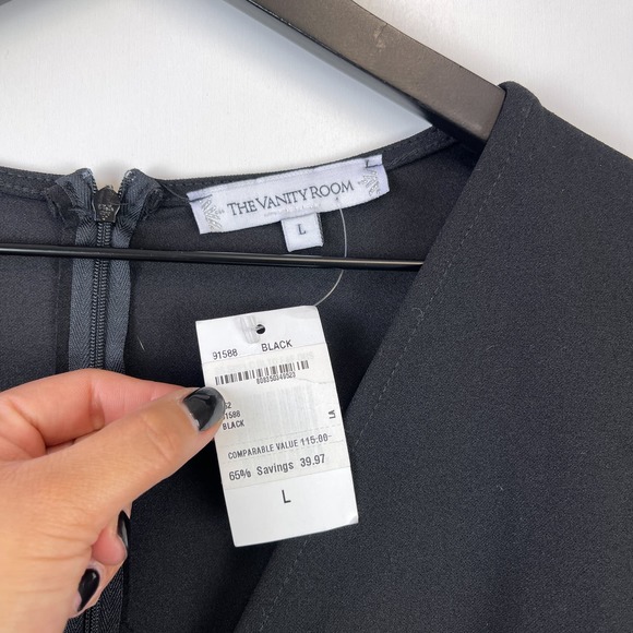 NWT The Vanity Room Nordstrom Rack (L) V-Neck Fit & Flare Mini Dress Black FLAW - Picture 4 of 9